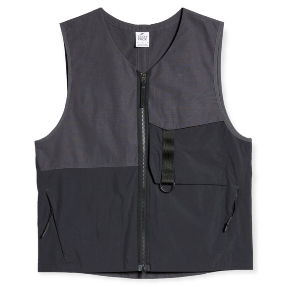 Nike Jackets & Coats Nike Sportswear S Tech Pack Unlined Gilet Vest